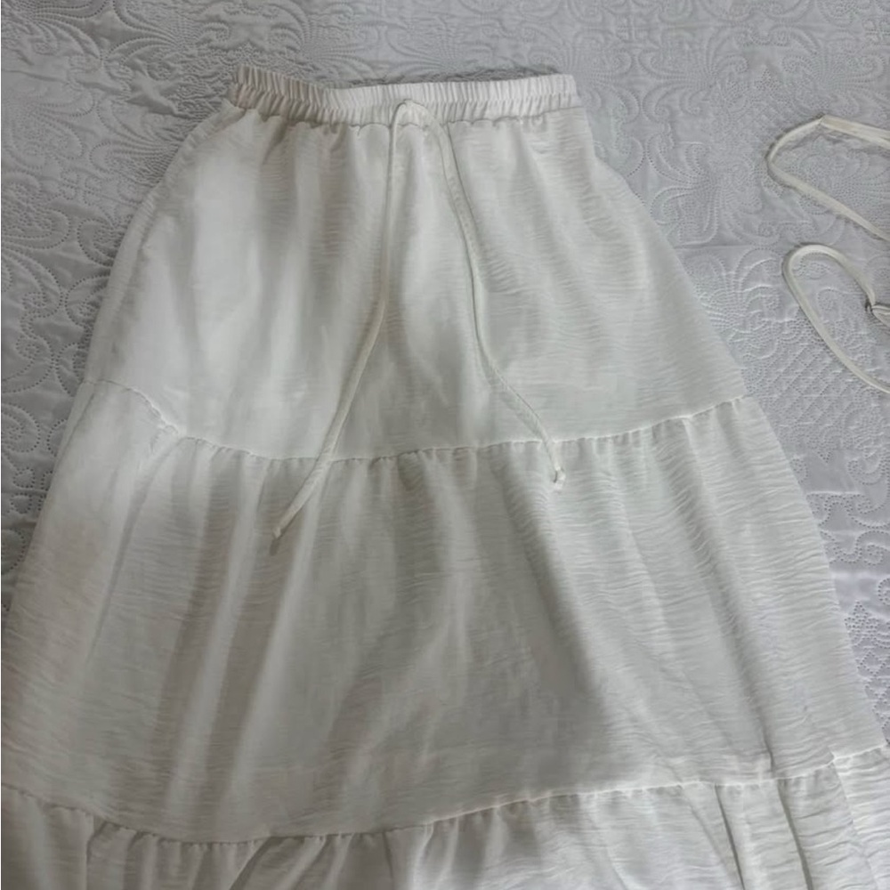 Elegant White Maxi Shirt